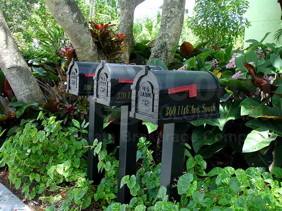 Lucaya Cay Mailboxes